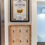 Luxbox * Varna