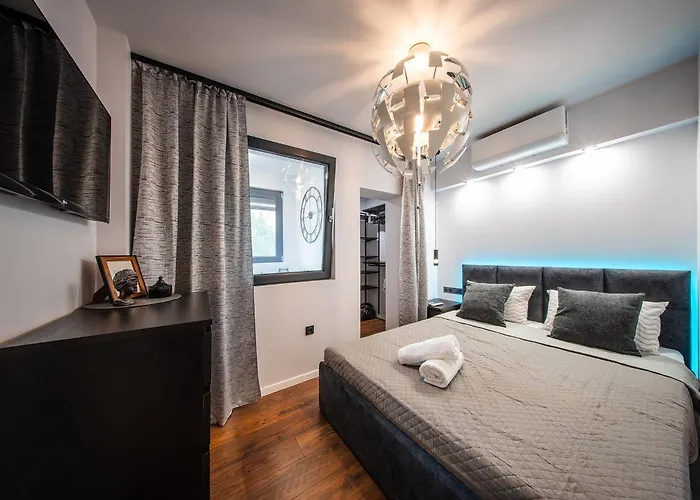 Luxbox Apartment Varna